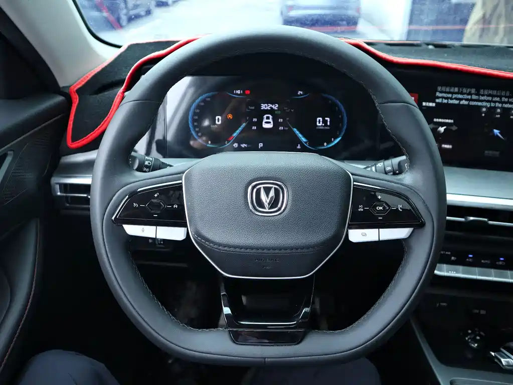 Changan CS35PLUS — фото 17