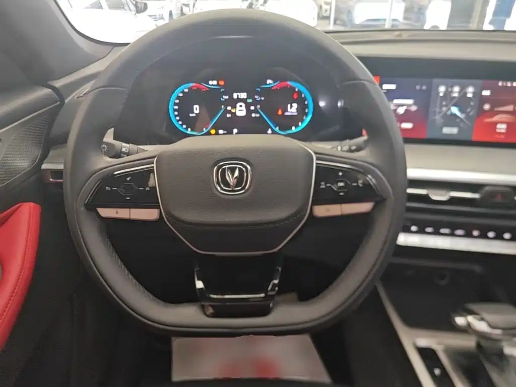Changan CS35PLUS — фото 11