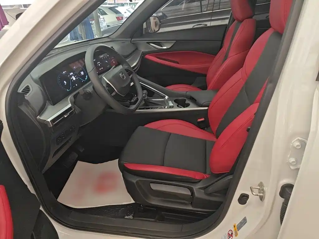 Changan CS35PLUS — фото 15