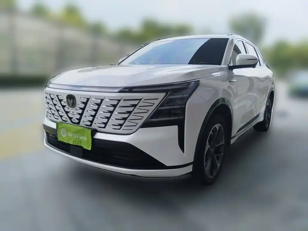 Changan CS75 PLUS — фото 2