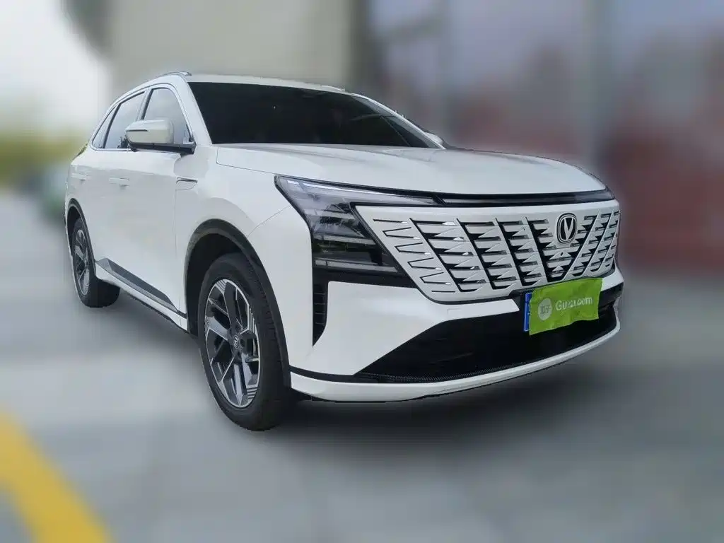 Changan CS75 PLUS — фото 11