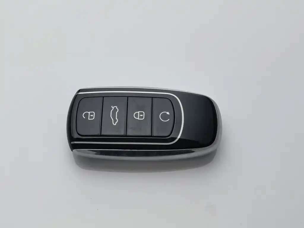 Chery Tiggo 8 — фото 19