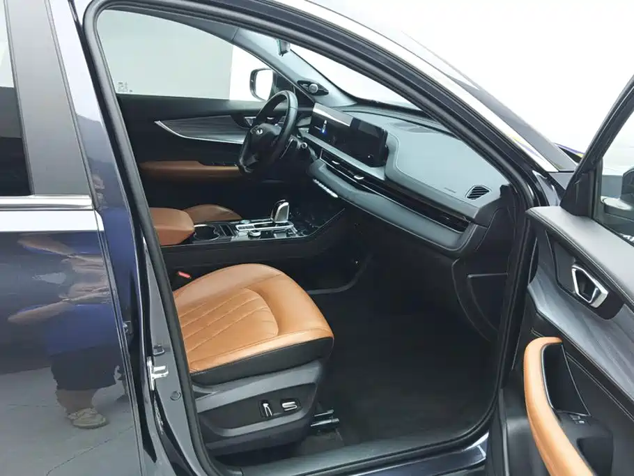 Chery Tiggo 8 PLUS — фото 8