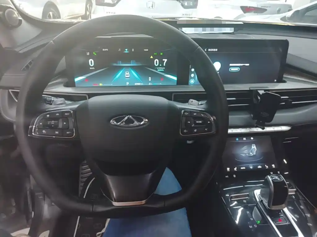 Chery Tiggo 8 PLUS — фото 10