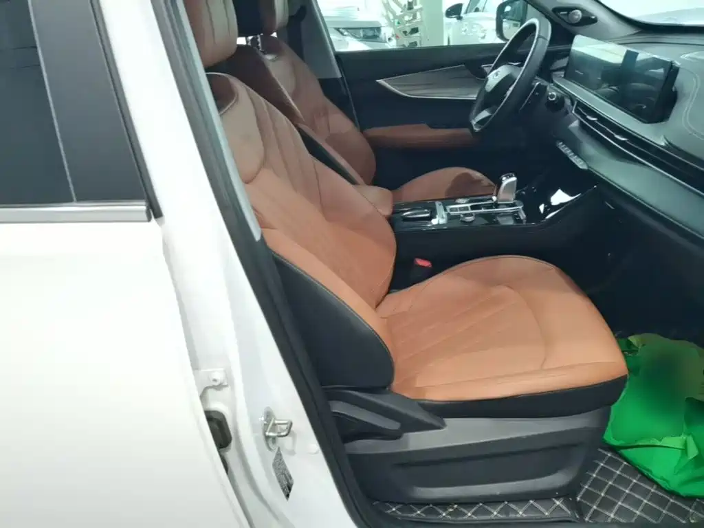 Chery Tiggo 8 PLUS — фото 25