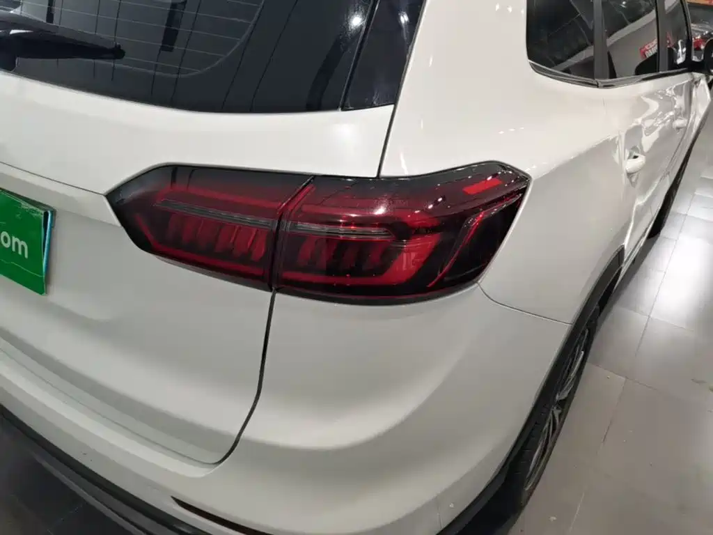 Chery Tiggo 8 PLUS — фото 8