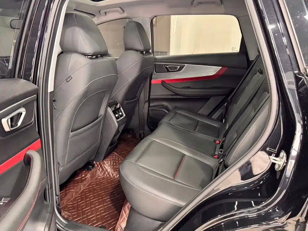Chery Tiggo 7 — фото 15