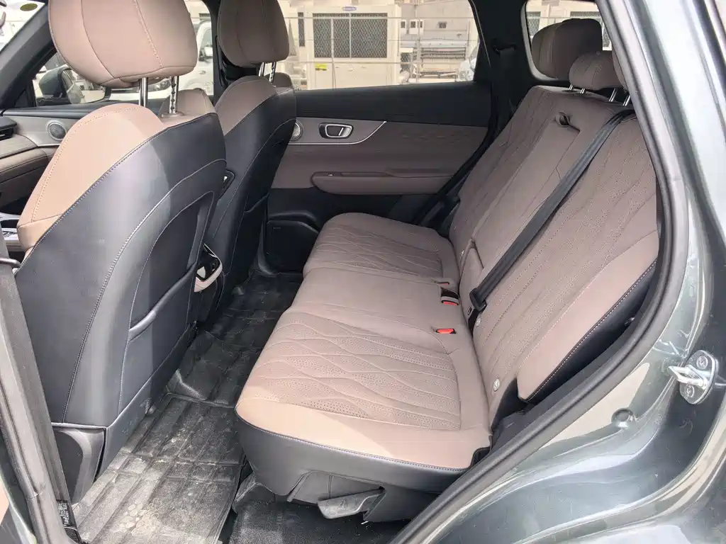 Chery Tiggo 8 PLUS — фото 9
