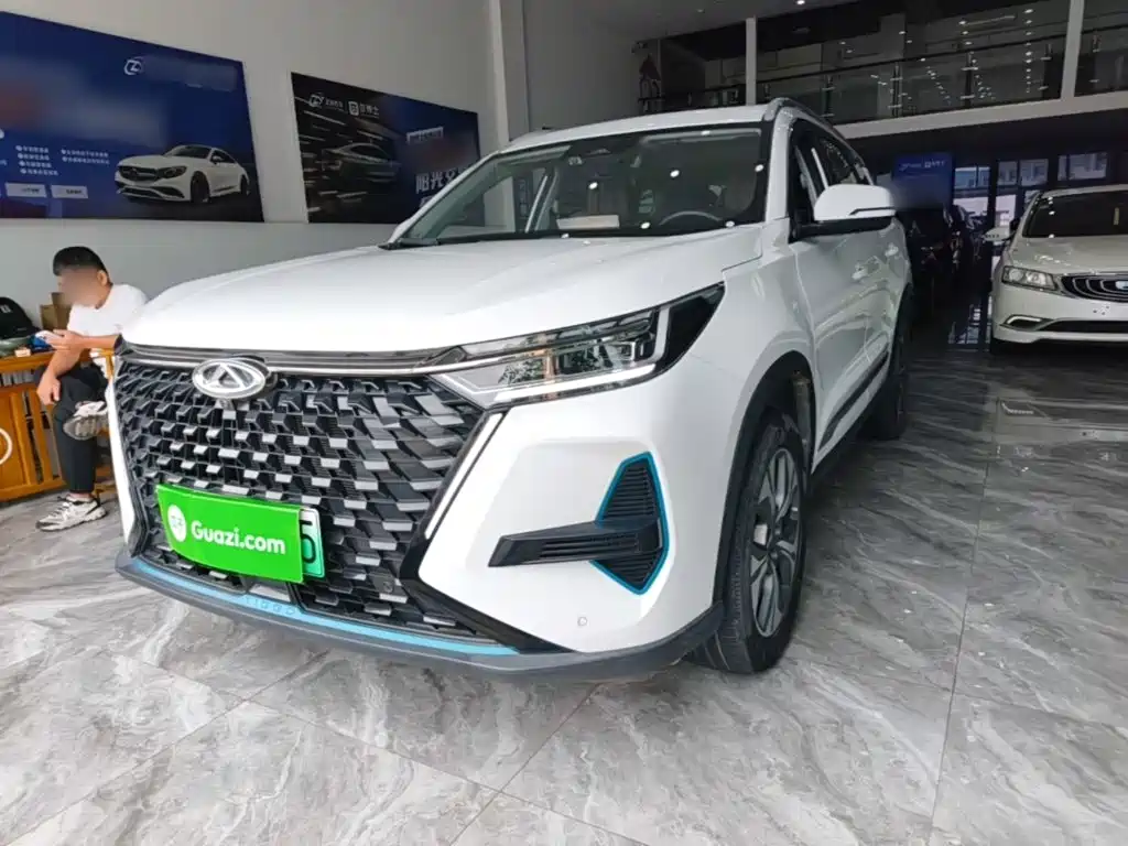 Chery Tiggo 8 PRO NEV — фото 2