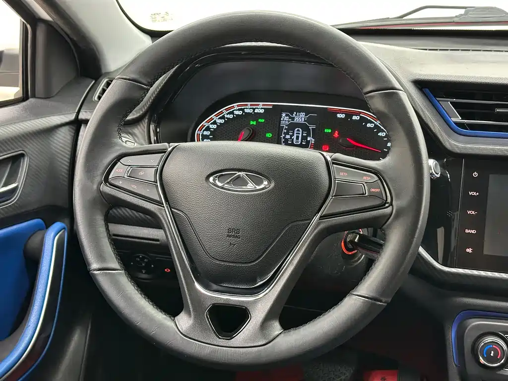 Chery New Energy Tiggo 3xe — фото 21