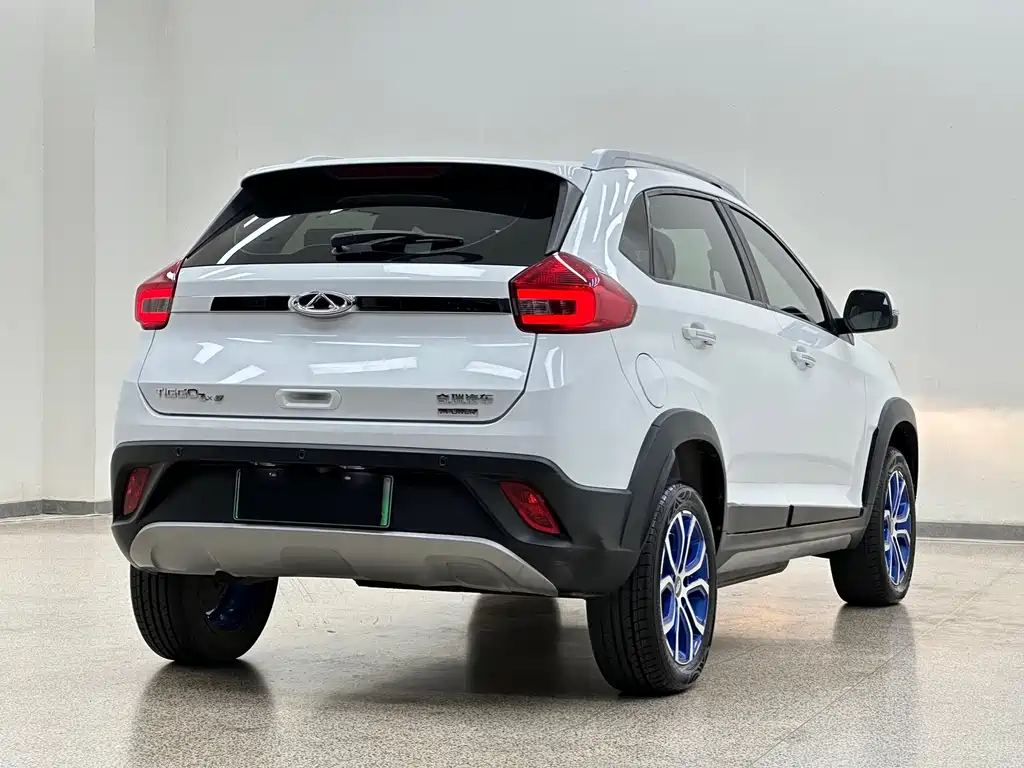 Chery New Energy Tiggo 3xe — фото 6