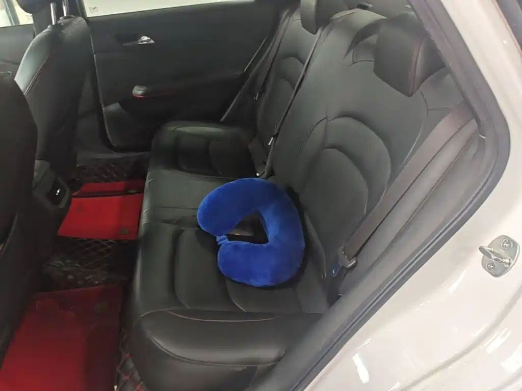 Chevrolet Monza — фото 17