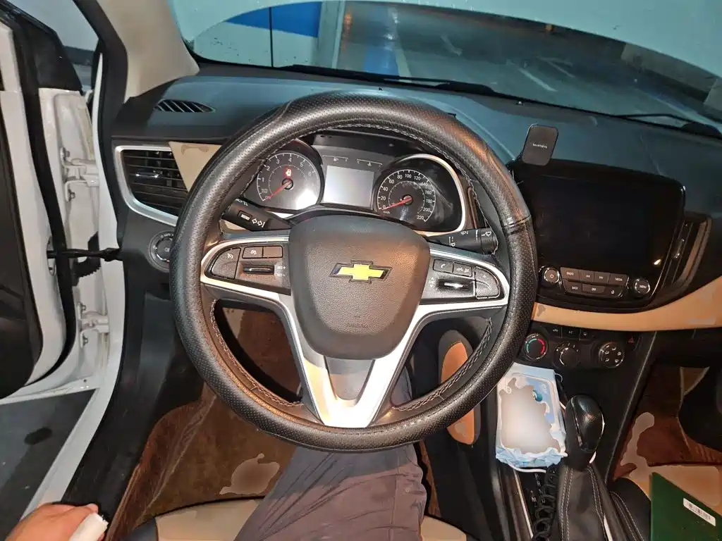 Chevrolet Monza — фото 11