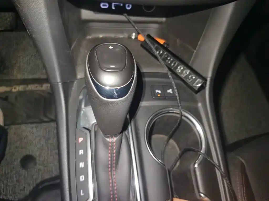 Chevrolet Equinox — фото 10