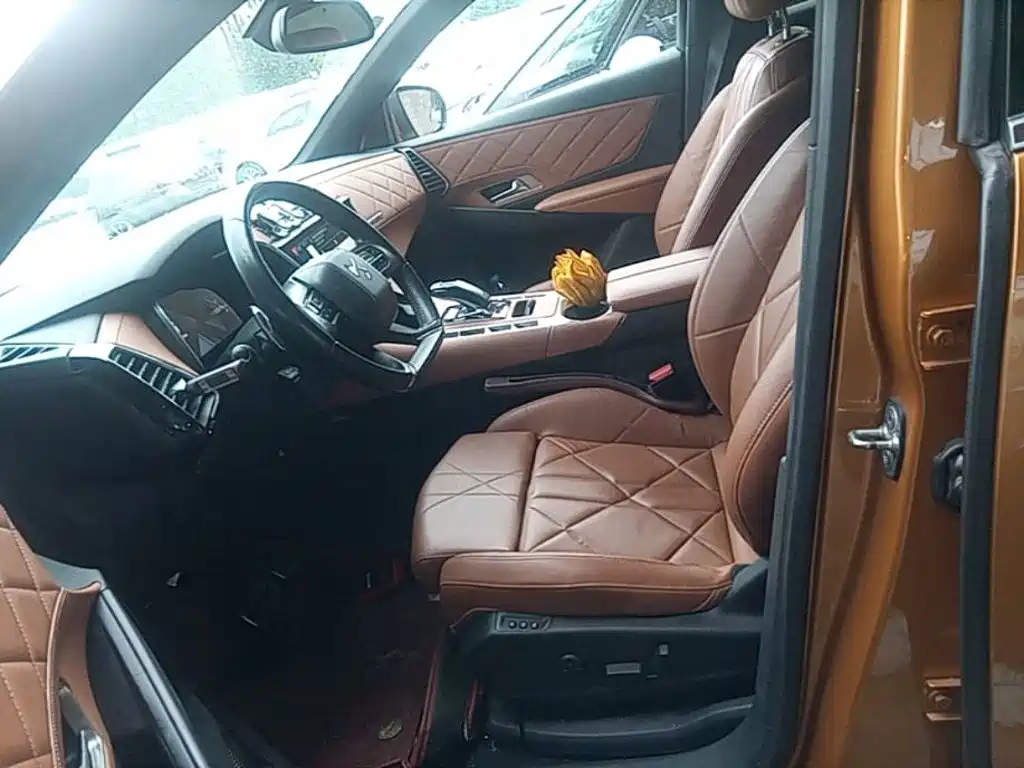 DS DS 7 Crossback — фото 15
