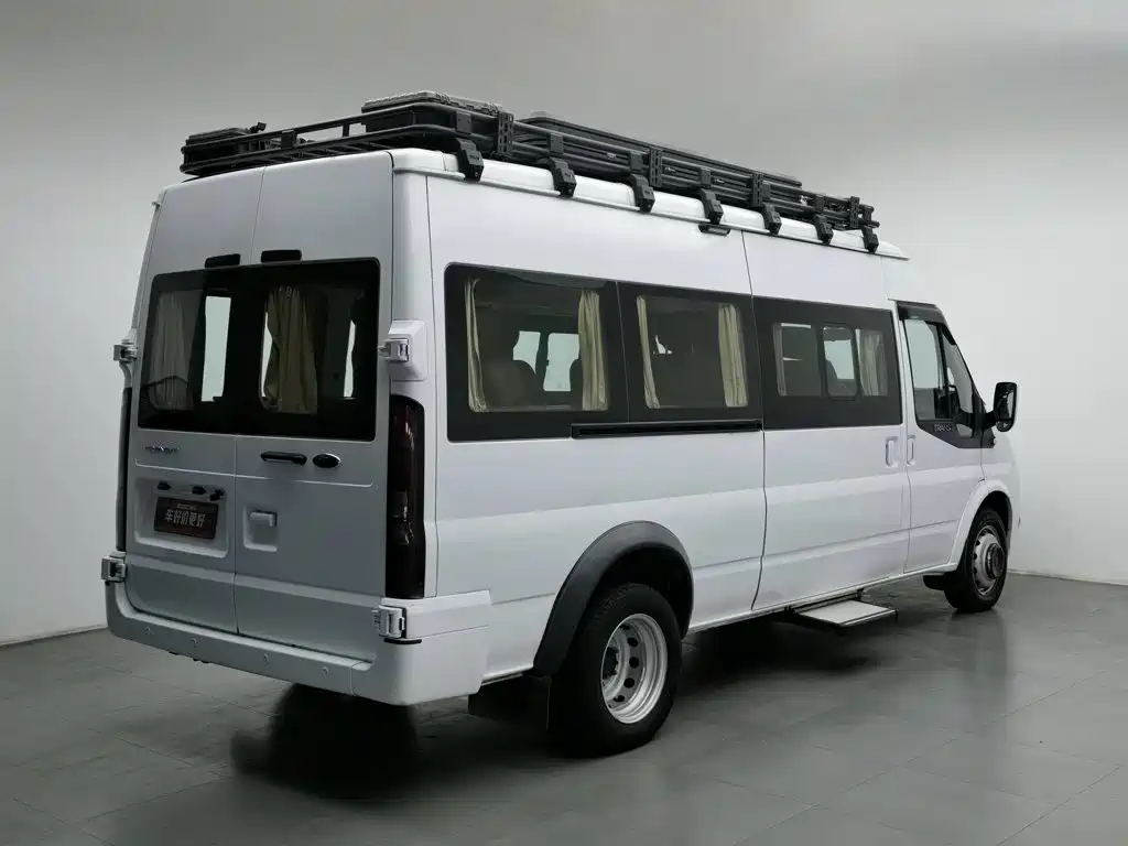Ford Transit Custom — фото 2
