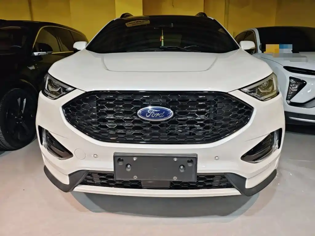 Ford Edge — фото 3