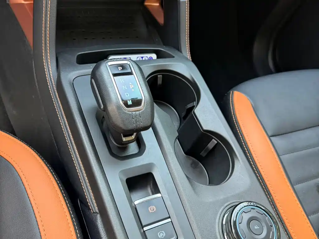 Ford Ranger — фото 14