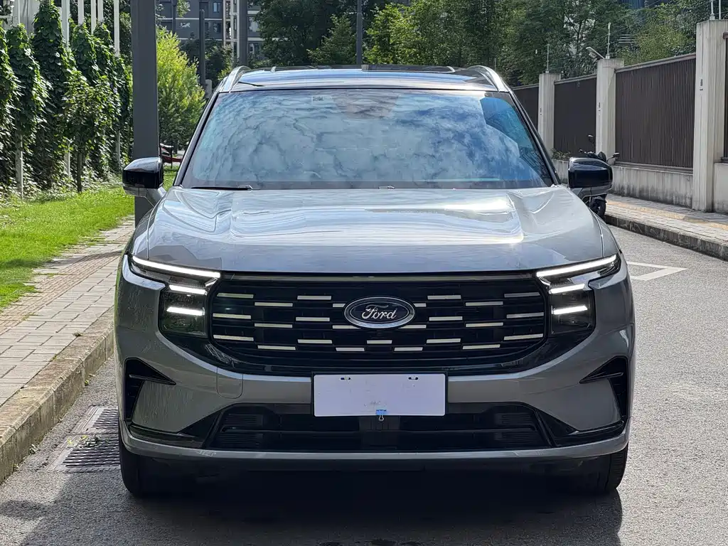 Ford Edge — фото 2
