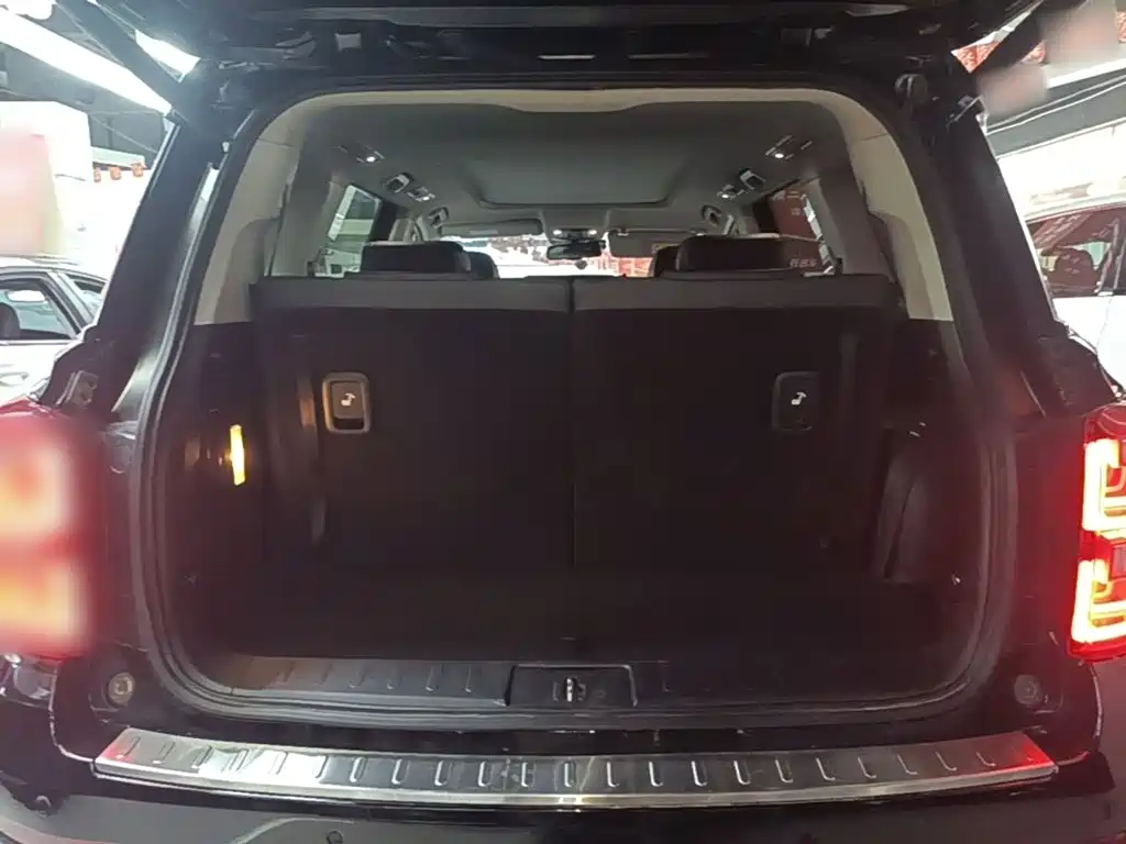 GAC Motor Trumpchi GS8 — фото 19