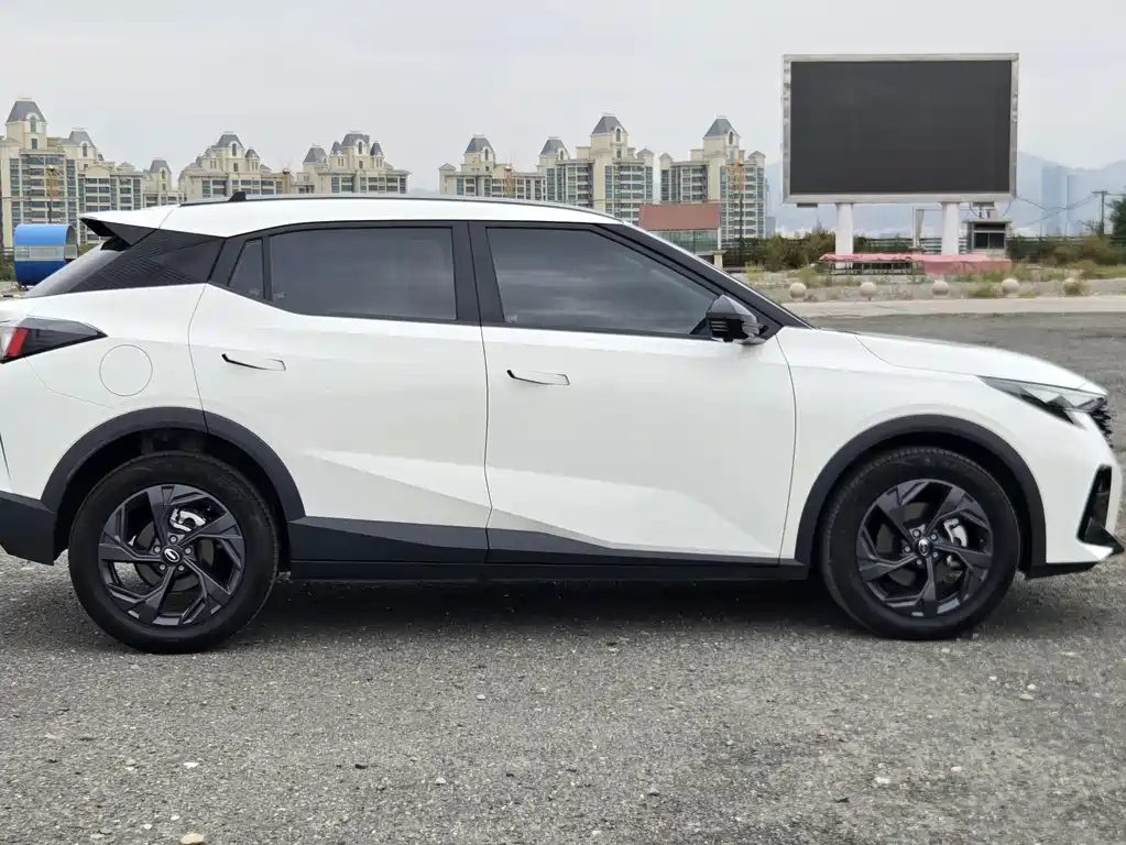 GAC Motor Trumpchi GS3 — фото 5