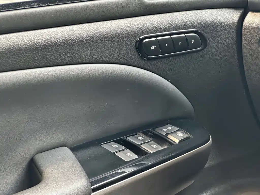 GAC Motor Trumpchi GS8 — фото 11
