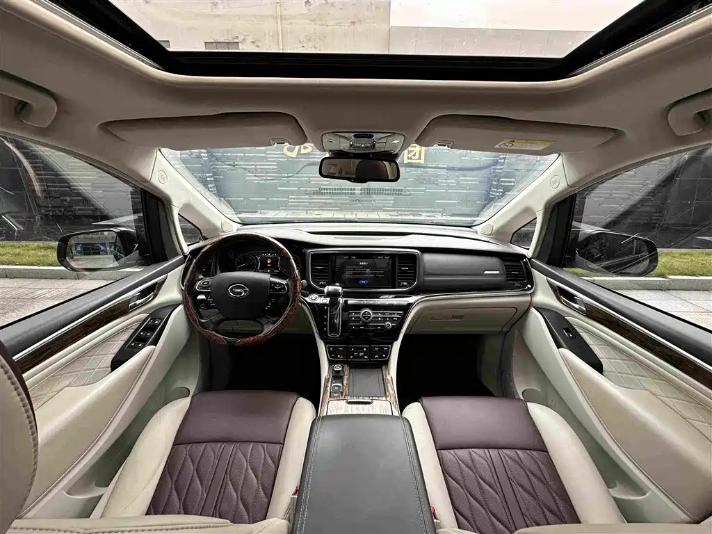 GAC Motor Trumpchi M8 — фото 9