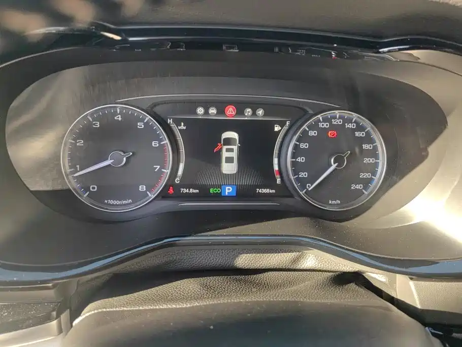 GAC Motor Trumpchi M8 — фото 14