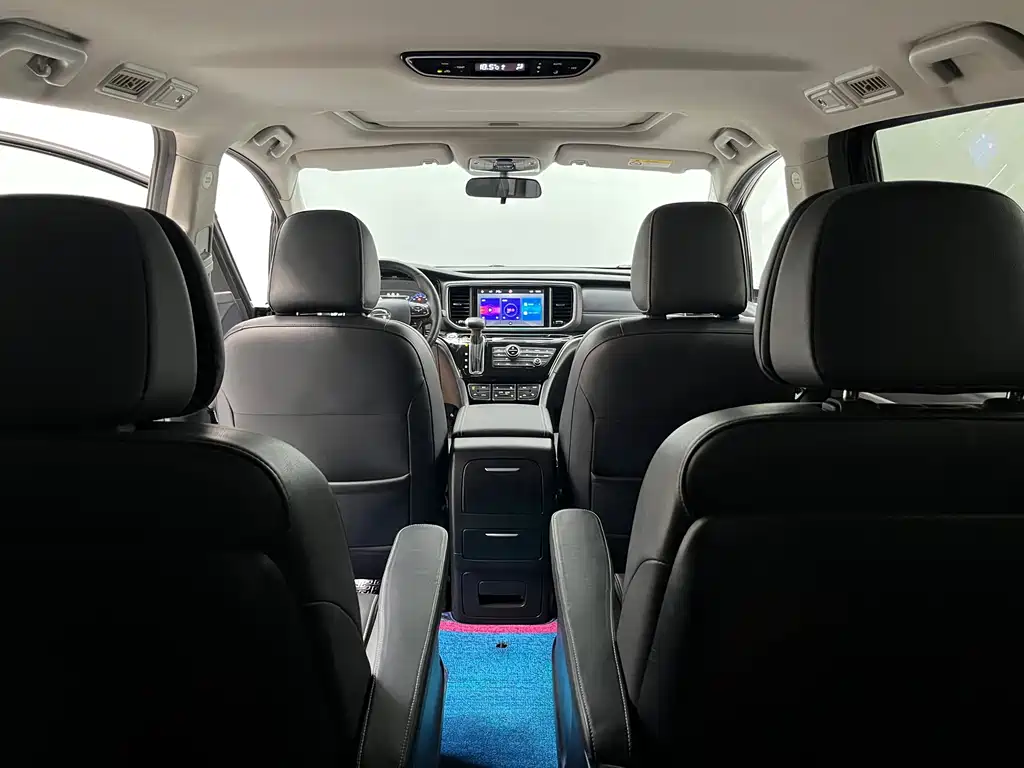 GAC Motor Trumpchi M8 — фото 14