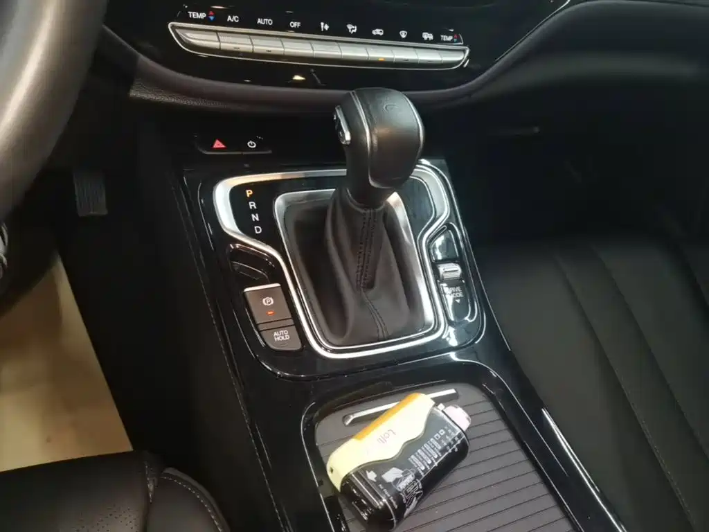 GAC Motor Trumpchi M6 — фото 14