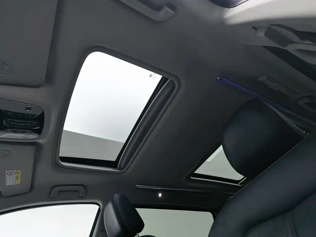GAC Motor Trumpchi M8 — фото 14