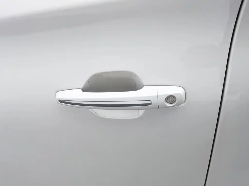 GAC Motor Trumpchi M8 — фото 18