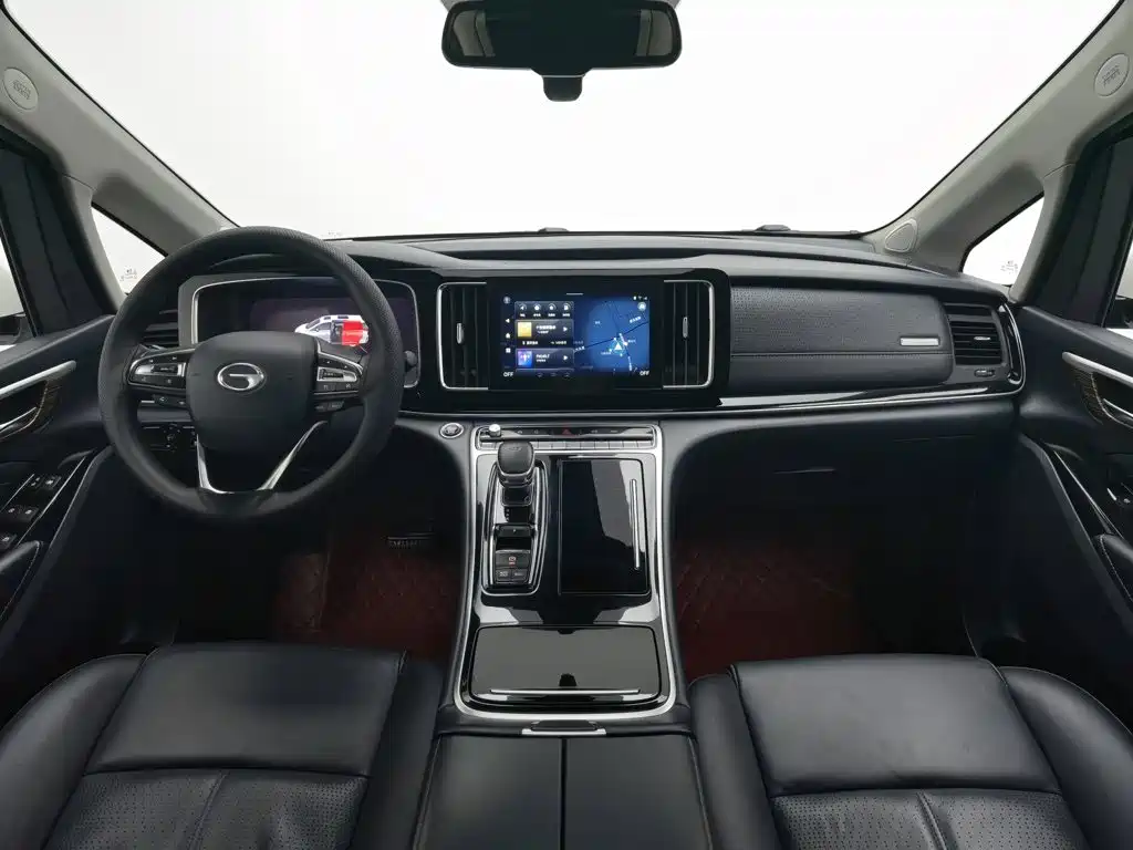 GAC Motor Trumpchi M8 — фото 5