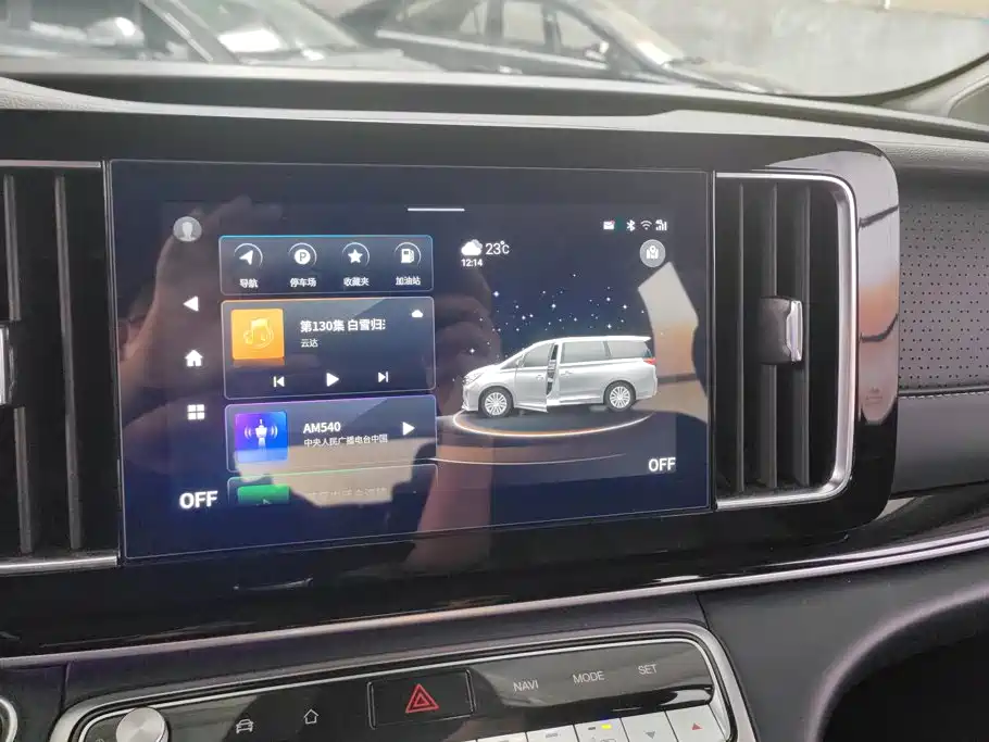 GAC Motor Trumpchi M8 — фото 13