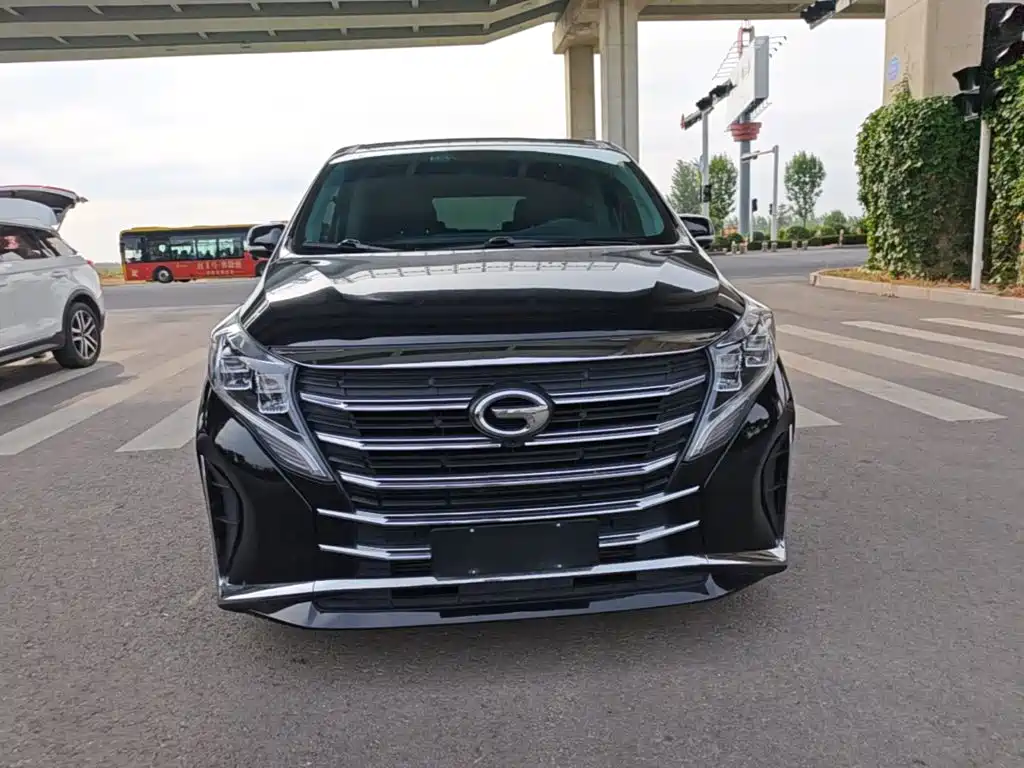 GAC Motor Trumpchi M8 — фото 3