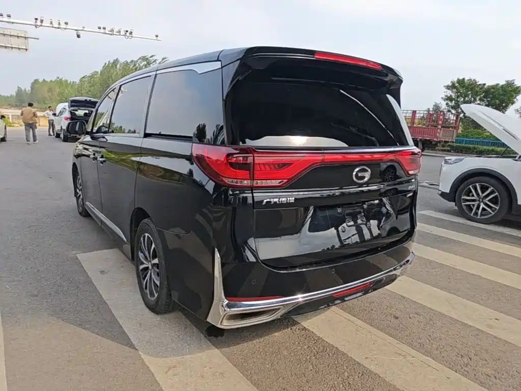 GAC Motor Trumpchi M8 — фото 5