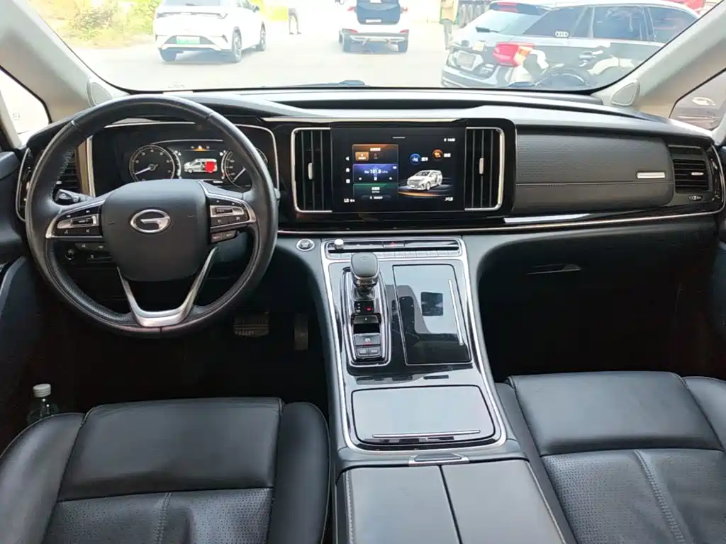 GAC Motor Trumpchi M8 — фото 10