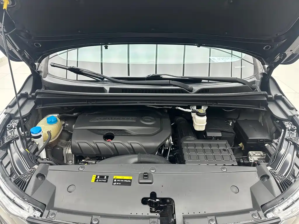 GAC Motor Trumpchi M6 — фото 23