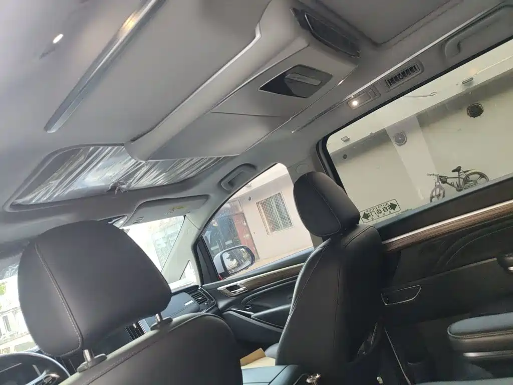 GAC Motor Trumpchi M8 — фото 19