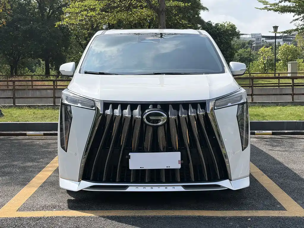 GAC Motor Trumpchi M8 — фото 2