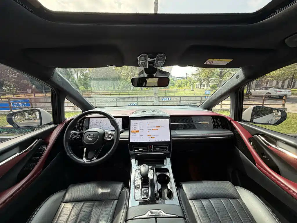GAC Motor Trumpchi M8 — фото 11