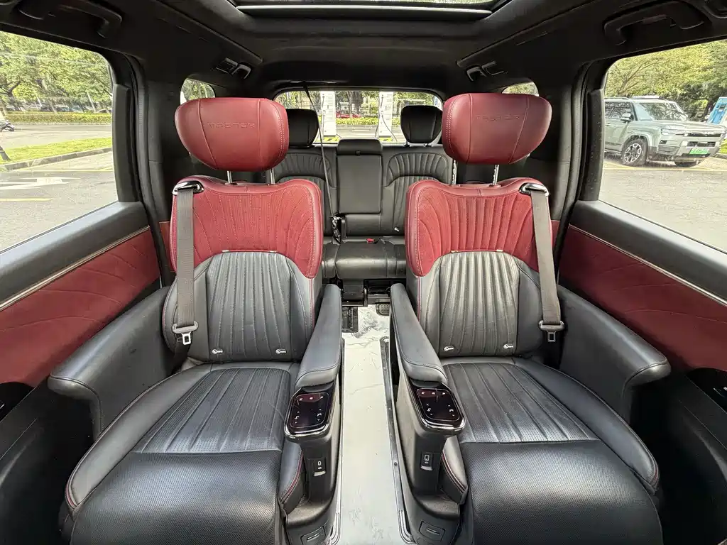 GAC Motor Trumpchi M8 — фото 18