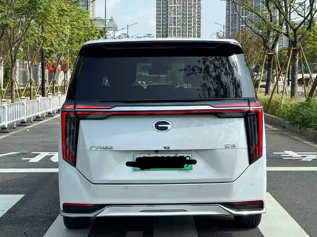 GAC Motor Trumpchi E9 — фото 8