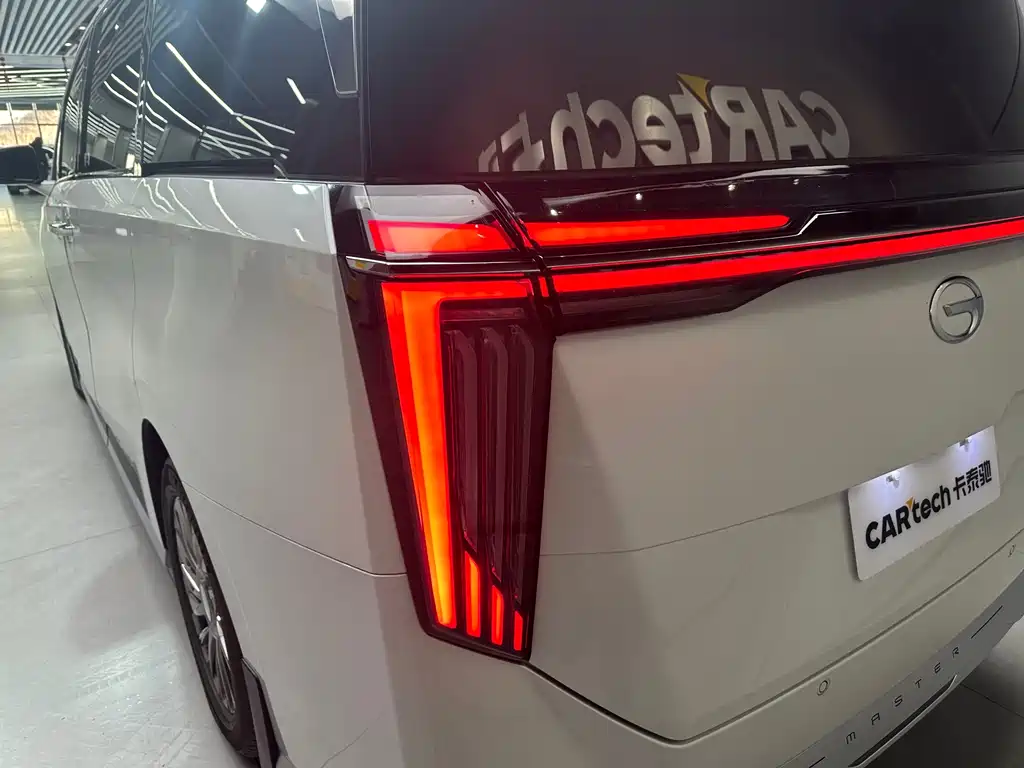 GAC Motor Trumpchi M8 — фото 15