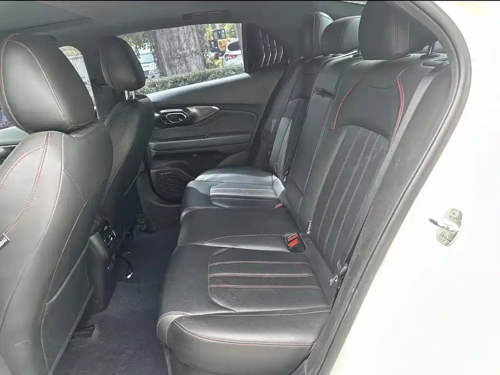 GAC Motor Shadow Leopard — фото 5