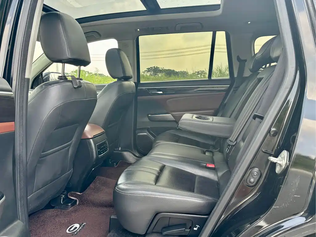 GAC Motor Trumpchi GS8 — фото 6