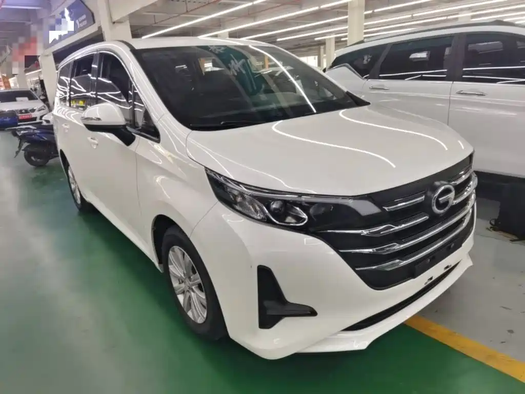 GAC Motor Trumpchi M6 — фото 22