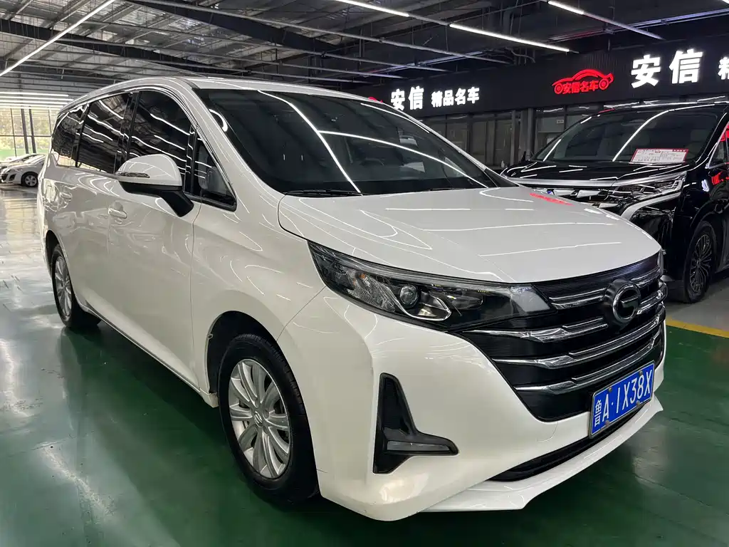 GAC Motor Trumpchi M6 — фото 3