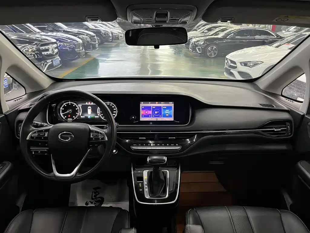 GAC Motor Trumpchi M6 — фото 6
