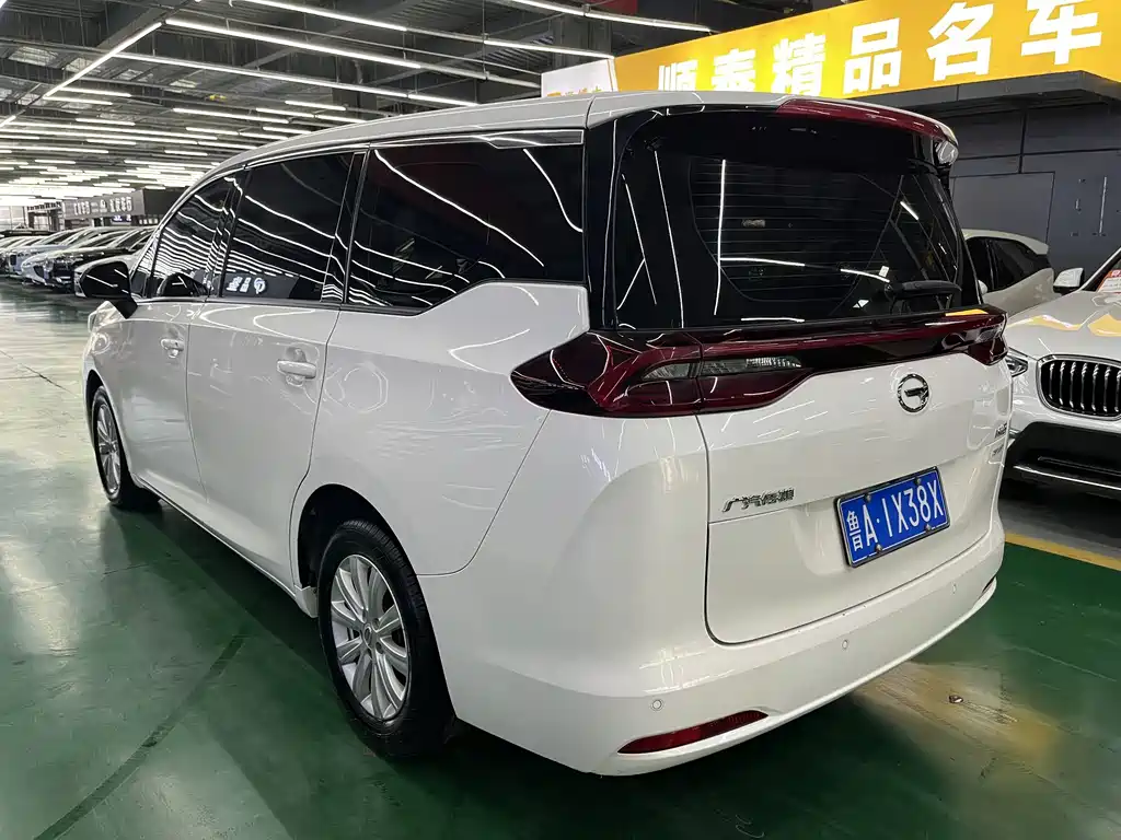 GAC Motor Trumpchi M6 — фото 7